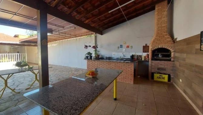 Foto 8 de 34: Casa em leilão em Uberlândia - MG, bairro Jardim das Palmeiras — Casa 206 m² - Jardim das Palmeiras - Uberlândia - MG