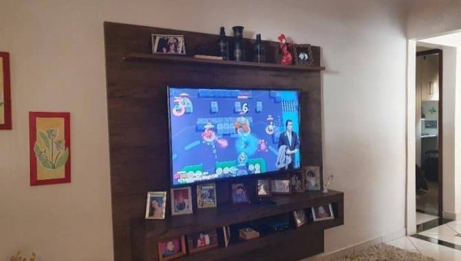 Foto 10 de 14: Casa em leilão em Marília - SP — Casa 168 m² - Núcleo Habitacional Doutor Fernando Mauro Pires Rocha - Marília - S