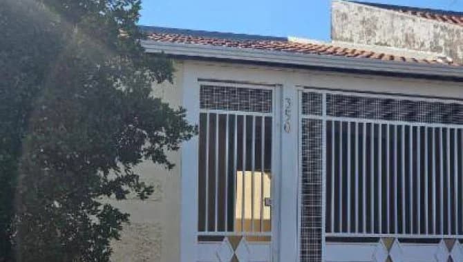 Foto 2 de 14: Casa em leilão em Marília - SP — Casa 168 m² - Núcleo Habitacional Doutor Fernando Mauro Pires Rocha - Marília - S