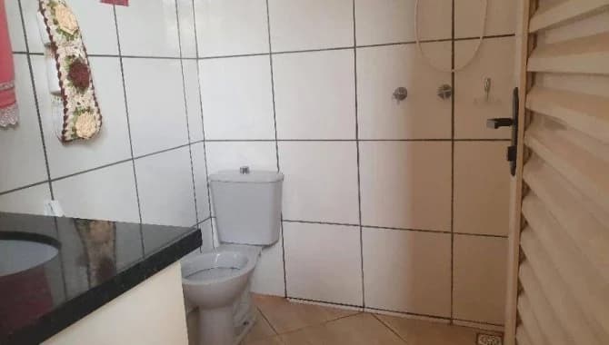 Foto 11 de 14: Casa em leilão em Marília - SP — Casa 168 m² - Núcleo Habitacional Doutor Fernando Mauro Pires Rocha - Marília - S
