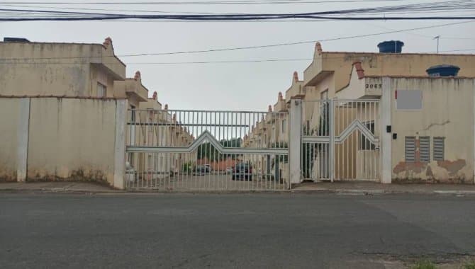Foto 1 de 8: Casa em leilão em Suzano - SP — Casa em condomínio 105 m² - Recreio Sertãozinho - Suzano - SP