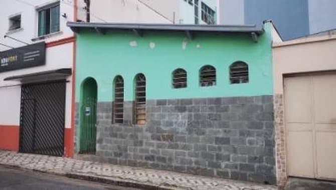 Foto 4 de 13: Casa em leilão em Taubaté - SP, bairro Centro — Casa 98 m² - Centro - Taubaté - SP