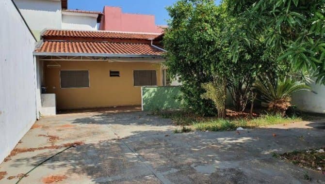 Casa em leilão em Marília - SP, bairro Jardim Flora Rica — Casa 50 m² - Jardim Flora Rica - Marília - SP