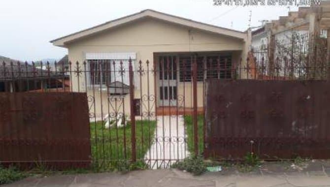 Foto 2 de 15: Casa em leilão em Santa Maria - RS, bairro Juscelino Kubitschek — Casa 173 m² - Juscelino Kubitschek - Santa Maria - RS