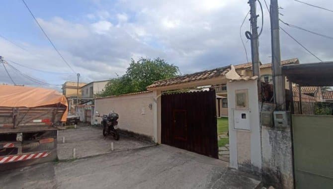 Foto 3 de 6: Casa em leilão em Itaboraí - RJ, bairro Outeiro das Pedras — Casa 257 m² - Outeiro Das Pedras - Itaboraí - RJ