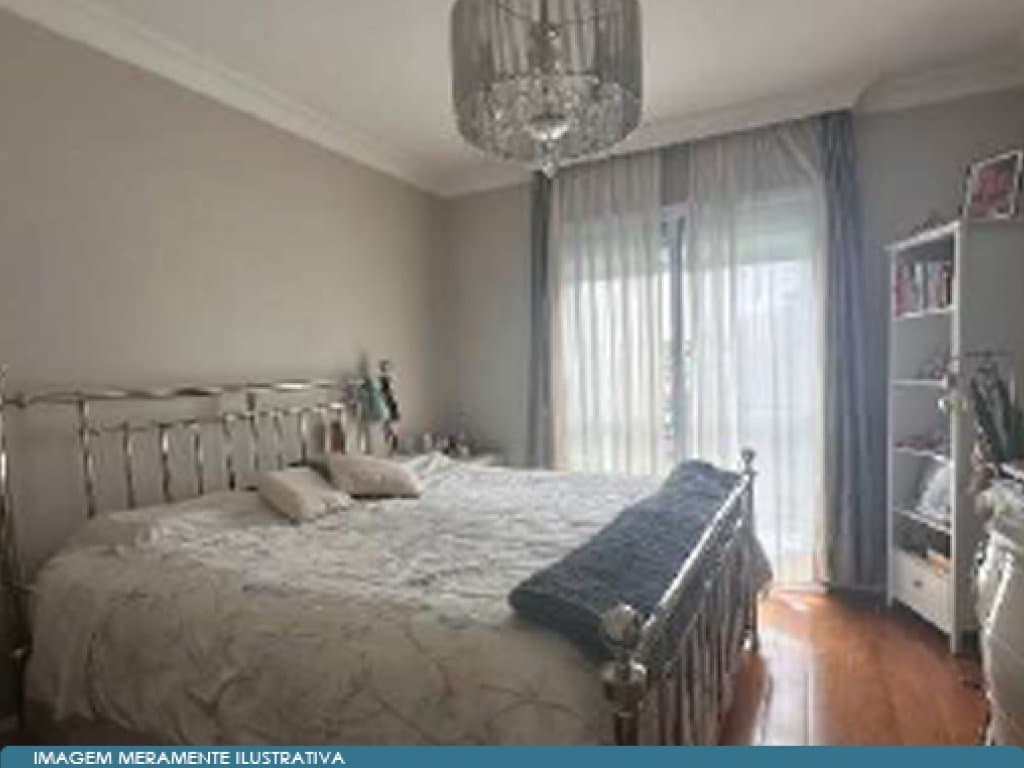 Foto 7 de 13: Apartamento em leilão em São Paulo - SP, bairro Moema — Apartamento 257 m² com 04 Vagas - Moema - São Paulo - SP