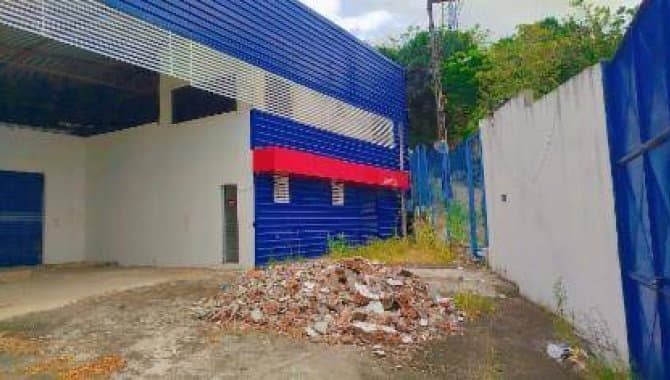 Foto 2 de 11: Comercial em leilão em Paulista - PE, bairro Centro — Galpão 317 m² - Centro - Paulista - PE