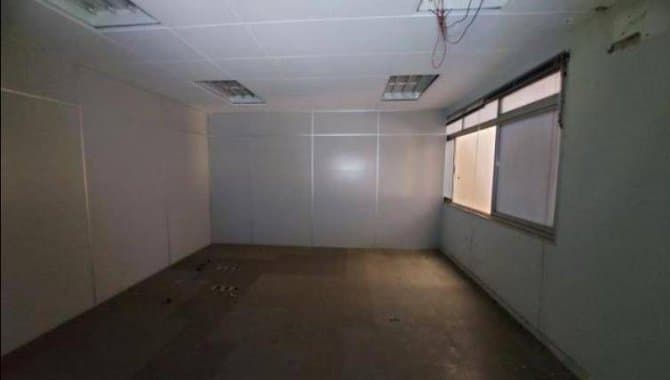 Foto 10 de 24: Comercial em leilão em Porto Alegre - RS, bairro Centro Histórico — Prédio Comercial 2.700 m² - Centro Histórico - Porto Alegre - RS