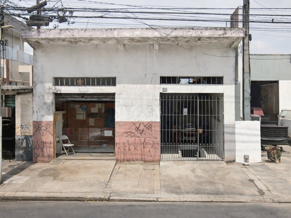 Foto 2 de 5: Imóvel em leilão em Osasco - SP, bairro Santo Antônio — Imóveis Residenciais e Comercial com 324 m² (área construída) - Jardim Santo Antônio - Osasco - SP