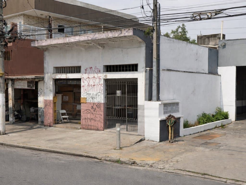Foto 4 de 5: Imóvel em leilão em Osasco - SP, bairro Santo Antônio — Imóveis Residenciais e Comercial com 324 m² (área construída) - Jardim Santo Antônio - Osasco - SP