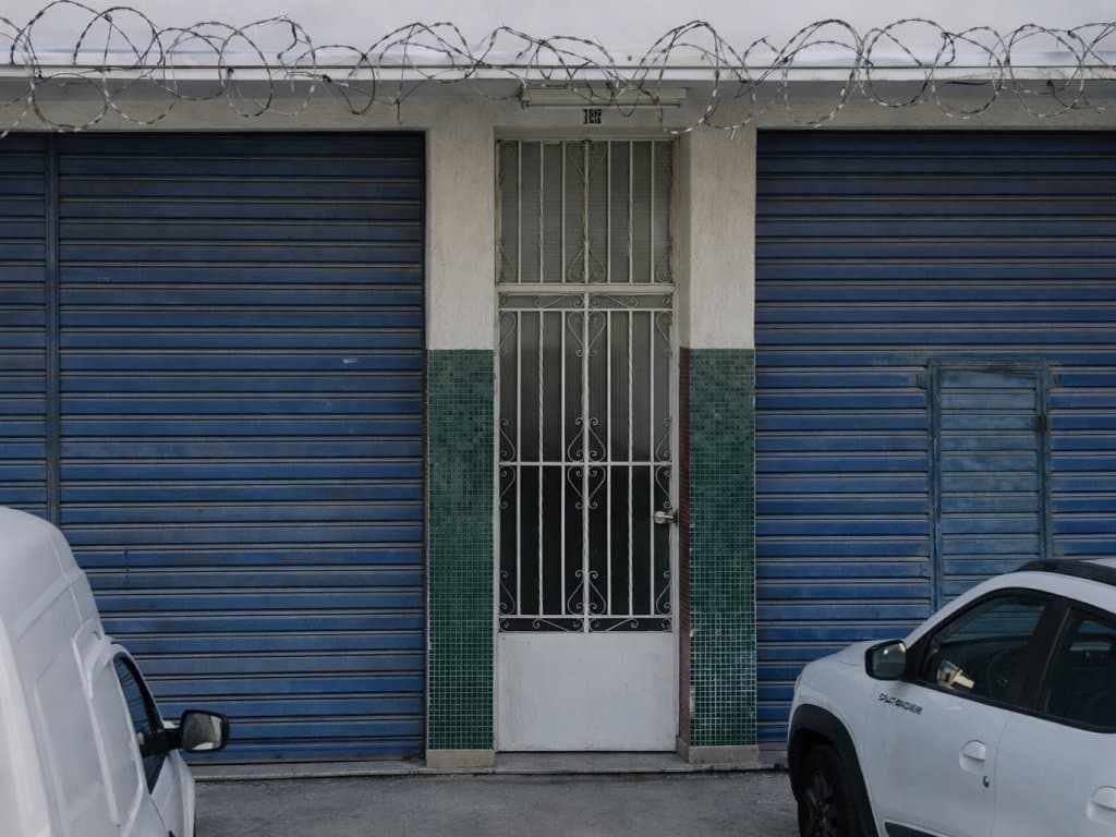 Foto 4 de 4: Apartamento em leilão em Rio De Janeiro - RJ, bairro Bonsucesso — Apartamento (Unid. 301) - Bonsucesso - Rio de Janeiro - RJ