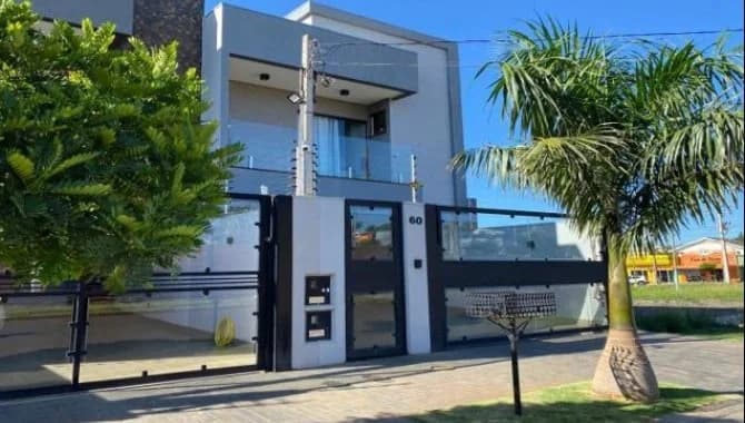 Foto 1 de 2: Casa em leilão em Maringá - PR, bairro Jardim Higienópolis — Casa 226 m² - Maringá-PR - Rua Pioneiro Francisco Alcalde, 60 - Residência B - Jardim Higienópolis