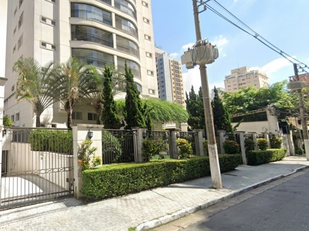 Foto 4 de 11: Apartamento em leilão em São Paulo - SP, bairro Moema — Apartamento 139 m² (3 Vagas) - Moema Pássaros - São Paulo - SP