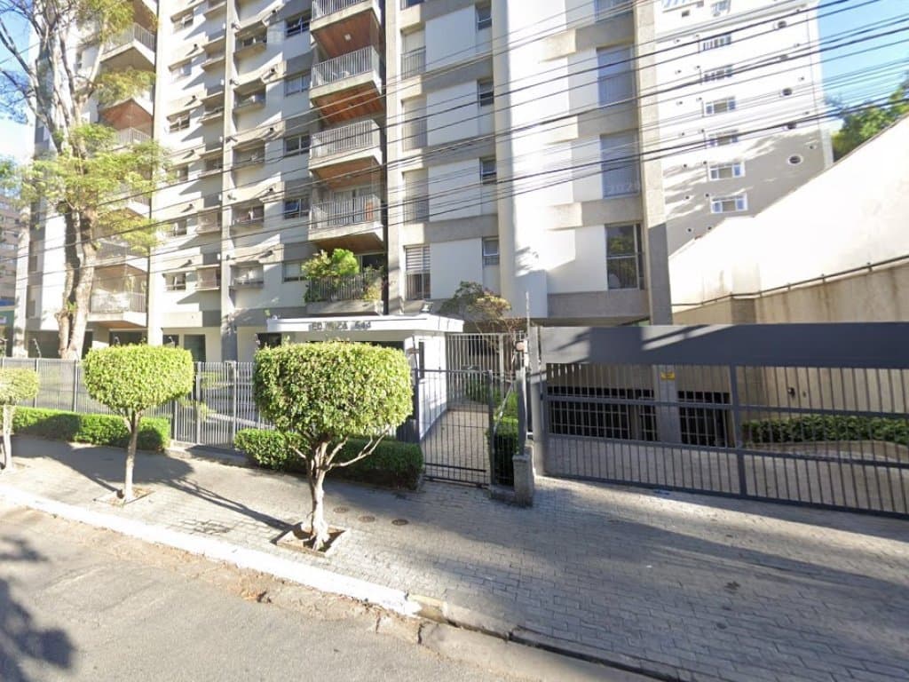 Foto 4 de 11: Apartamento em leilão em São Paulo - SP, bairro Moema — Apartamento 134 m² (de área exclusiva) e 2 vagas - Moema Pássaros - São Paulo - SP