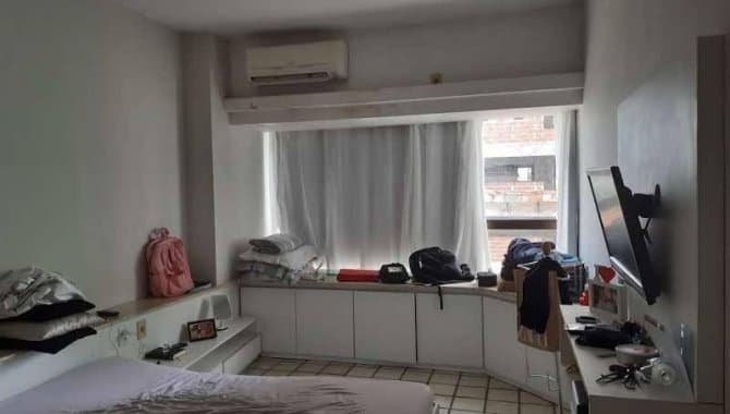 Foto 8 de 9: Apartamento em leilão em Jaboatão Dos Guararapes - PE, bairro Candeias — Apartamento 165 m² (03 vagas) - Candeias - Jaboatão dos Guararapes - PE