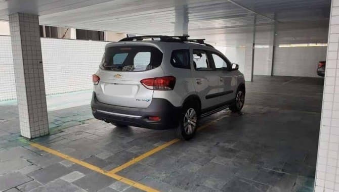 Foto 3 de 9: Apartamento em leilão em Jaboatão Dos Guararapes - PE, bairro Candeias — Apartamento 165 m² (03 vagas) - Candeias - Jaboatão dos Guararapes - PE