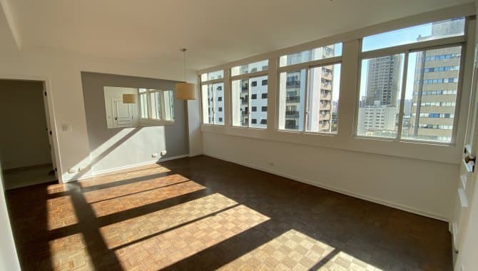 Foto 2 de 21: Apartamento em leilão em São Paulo - SP, bairro Campo Belo — Apartamento Duplex 214 m² (02 vagas) - Campo Belo - São Paulo - SP