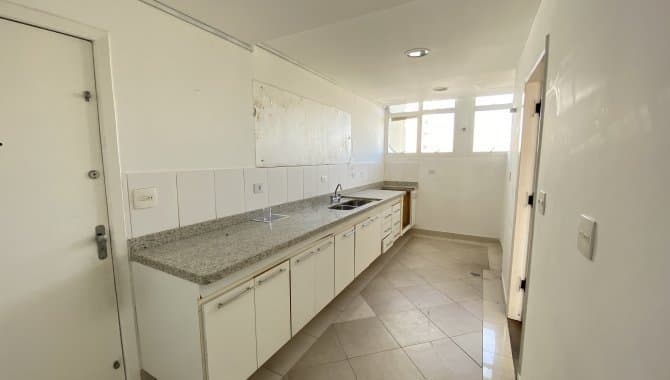 Foto 11 de 21: Apartamento em leilão em São Paulo - SP, bairro Campo Belo — Apartamento Duplex 214 m² (02 vagas) - Campo Belo - São Paulo - SP