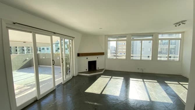 Foto 13 de 21: Apartamento em leilão em São Paulo - SP, bairro Campo Belo — Apartamento Duplex 214 m² (02 vagas) - Campo Belo - São Paulo - SP