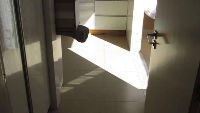 Foto 10 de 14: Casa em leilão em Trindade - GO, bairro Vila Padre Eterno — Casa 351 m² - Vila Padre Eterno - Trindade - GO