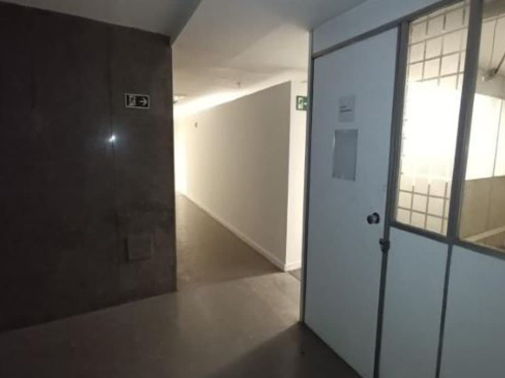 Foto 11 de 36: Comercial em leilão em Rio De Janeiro - RJ, bairro Centro — Loja 2.065 m² (privativa + comum) - Rio de Janeiro-RJ - Av. Rio Branco, 181 - Loja 181-A - (Composta por: Térreo, sobreloja, 2º pavimento, pavimento técnico, 1º e 2º subsolos) - Centro