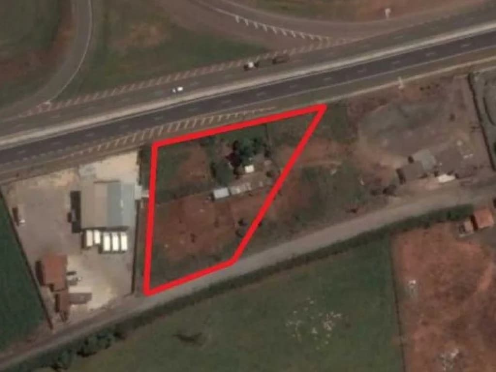 Terreno em leilão em Itapetininga - SP, bairro Chapada Grande — Terreno com 3.625 m² ás Margens da Rod. Raposo Tavares - Itapetininga - SP