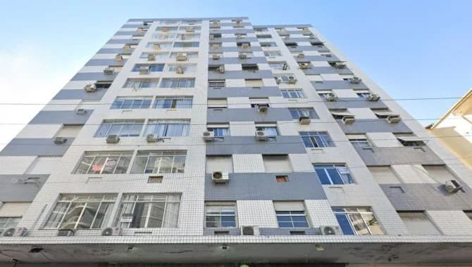 Foto 1 de 19: Apartamento em leilão em Santos - SP, bairro Gonzaga — Apartamento 62 m² (área total construída) - Praia do Gonzaga - Santos - SP