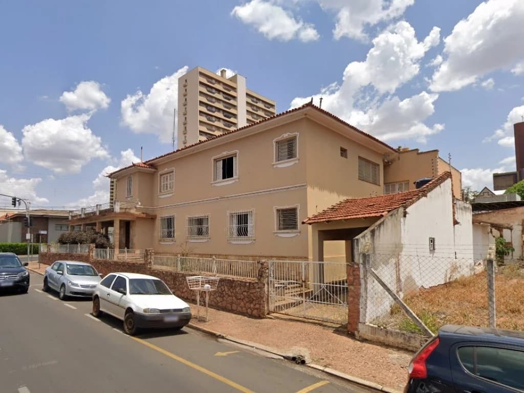 Foto 7 de 15: Imóvel em leilão em Catanduva - SP, bairro Centro — Nua Propriedade sobre Casa 523 m² e Terreno 2.506 m² - Centro - Catanduva - SP
