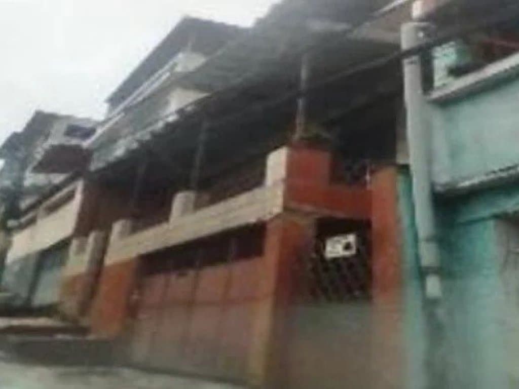 Foto 3 de 3: Casa em leilão em Rio De Janeiro - RJ, bairro Pilares — Casa em Terreno de 109 m² - Pilares - Rio de Janeiro - RJ