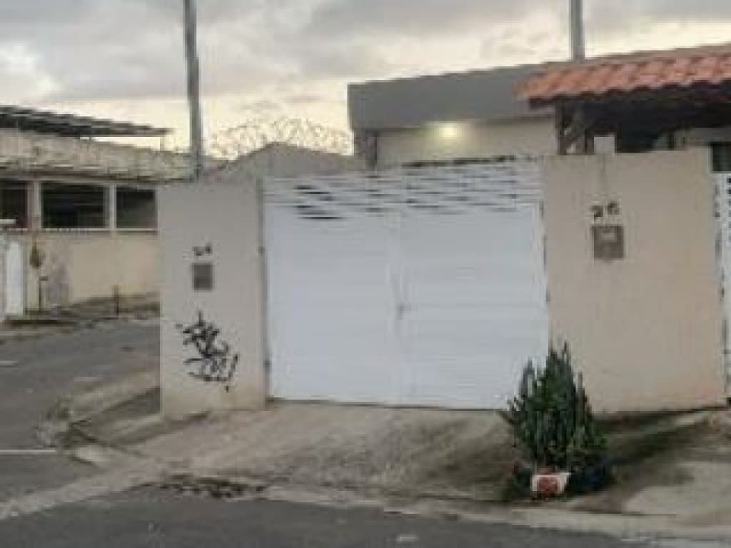 Foto 3 de 3: Casa em leilão em Mesquita - RJ, bairro Banco de Areia — Casa 34 m² - Banco de Areia - Mesquita - RJ