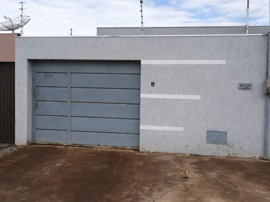 Foto 3 de 3: Casa em leilão em Anápolis - GO, bairro Santos Dumont — Casa 86 m² - Santos Dumont - Anápolis - GO