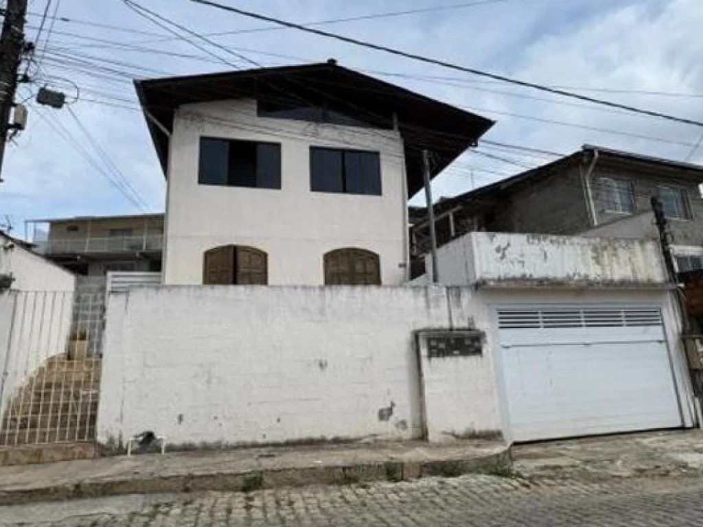 Foto 3 de 3: Casa em leilão em Nova Friburgo - RJ, bairro Amparo — Casa 106 m² - Amparo - Nova Friburgo - RJ