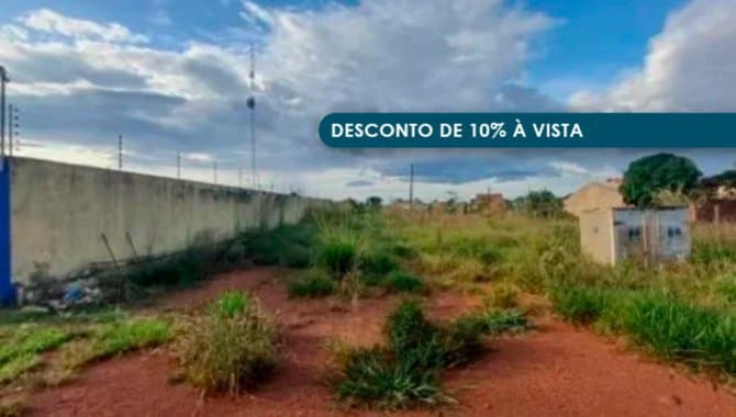 Foto 1 de 6: Terreno em leilão em Chapada Dos Guimarães - MT — Terreno 300 m² (Lt. 09 da Qd. 04) - Residencial Vale da Chapada - Chapada dos Guimarães - MT