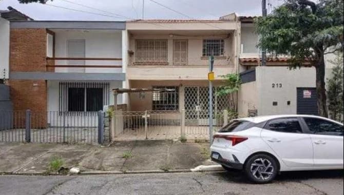 Foto 1 de 31: Casa em leilão em São Paulo - SP, bairro Aclimação — Casa 161 m² - Aclimação - São Paulo - SP