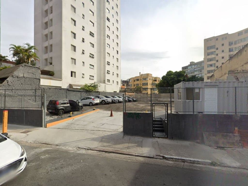 Foto 3 de 6: Terreno em leilão em São Paulo - SP, bairro Vila Buarque — Terreno com Área de 1.144 m² - Vila Buarque - São Paulo - SP