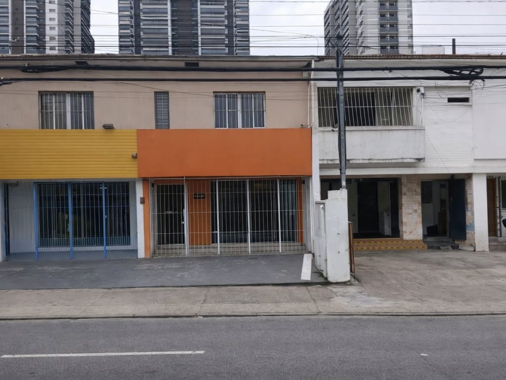 Foto 2 de 18: Comercial em leilão em São Paulo - SP, bairro Santo Amaro — Prédio Comercial 169 m² - Santo Amaro - São Paulo - SP