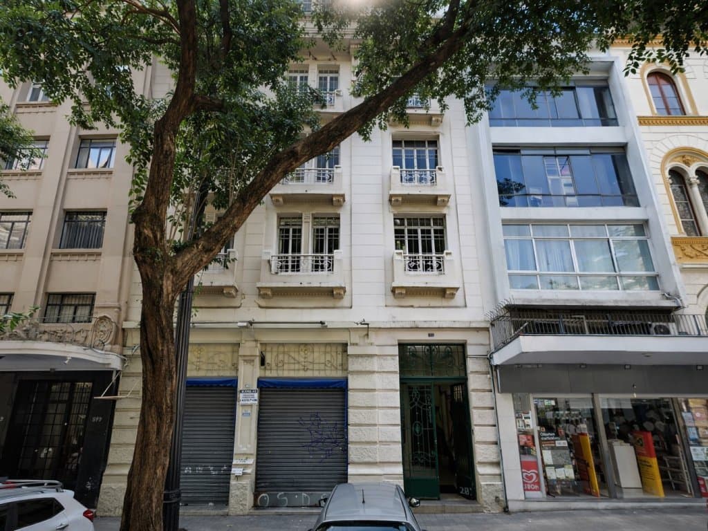 Foto 2 de 16: Comercial em leilão em São Paulo - SP, bairro Sé — Prédio Comercial 2.054 m² (área construída) - Sé - São Paulo - SP