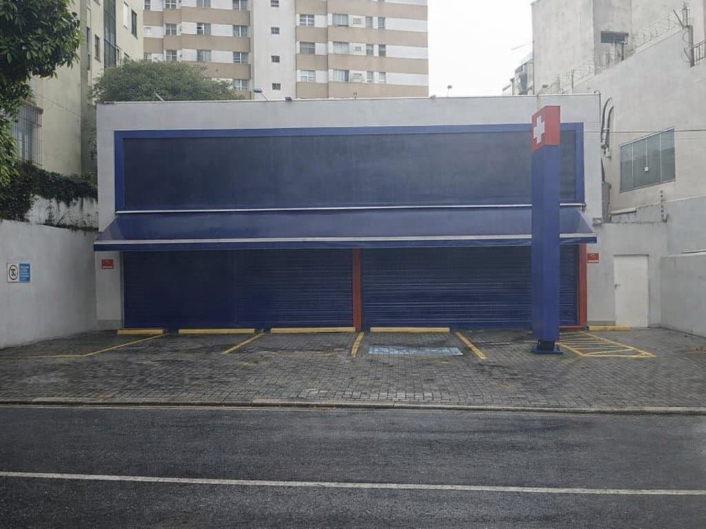 Foto 2 de 3: Comercial em leilão em São Paulo - SP, bairro Higienópolis — Prédio Comercial em Terreno de 461 m² - Higienópolis - São Paulo - SP