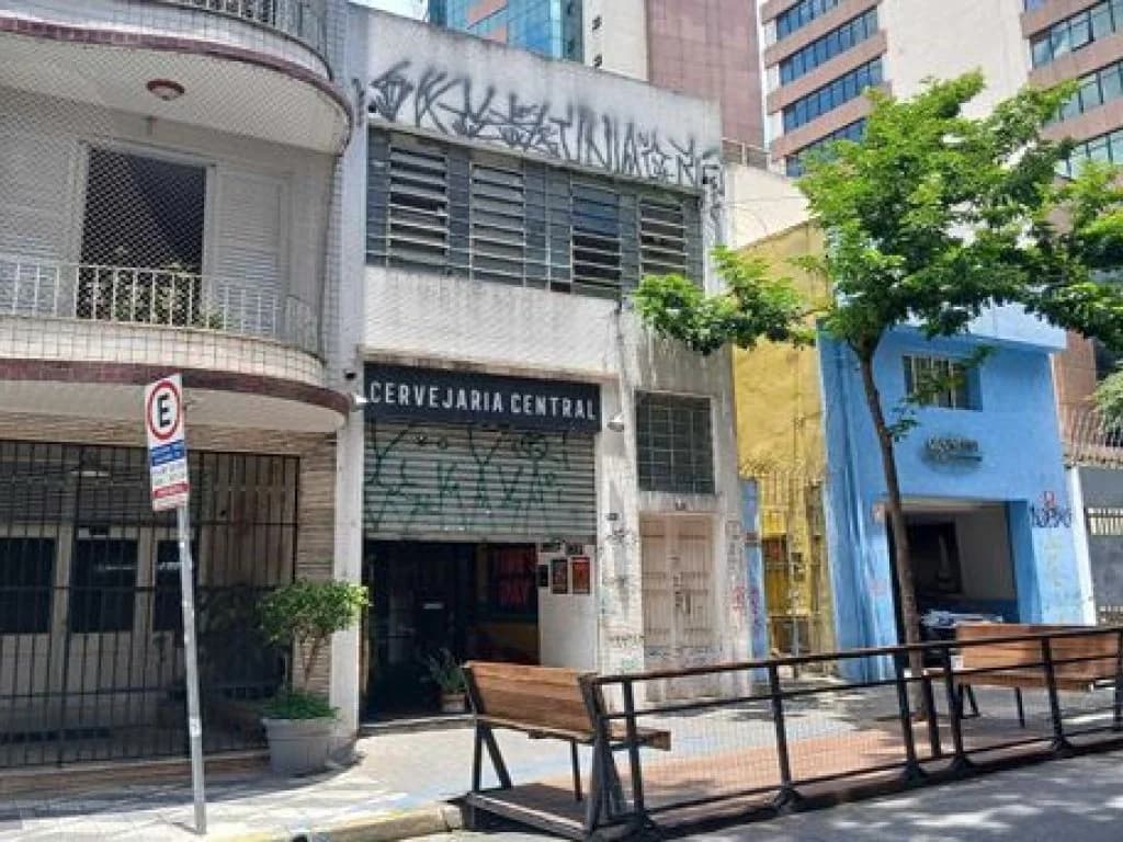 Foto 3 de 7: Comercial em leilão em São Paulo - SP, bairro Vila Buarque — Prédio Comercial em Terreno de 193 m² - Vila Buarque - São Paulo - SP