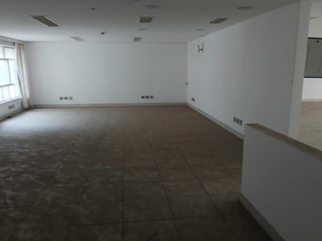 Foto 21 de 30: Comercial em leilão em São Paulo - SP, bairro Centro — Prédio Comercial 4.935 m² - Centro - São Paulo - SP