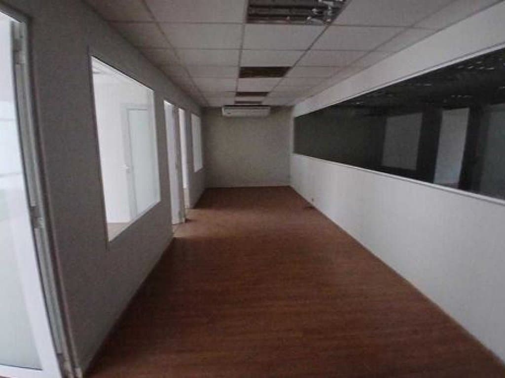 Foto 28 de 30: Comercial em leilão em São Paulo - SP, bairro Centro — Prédio Comercial 4.935 m² - Centro - São Paulo - SP
