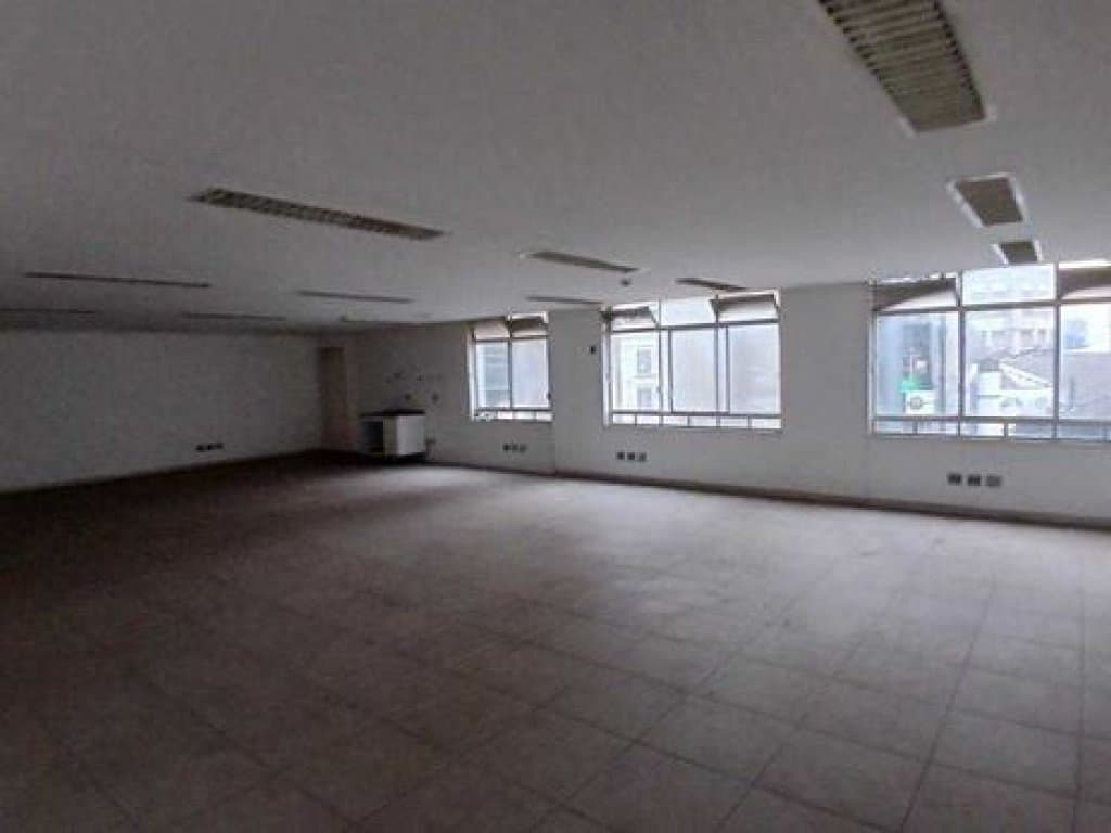 Foto 18 de 30: Comercial em leilão em São Paulo - SP, bairro Centro — Prédio Comercial 4.935 m² - Centro - São Paulo - SP