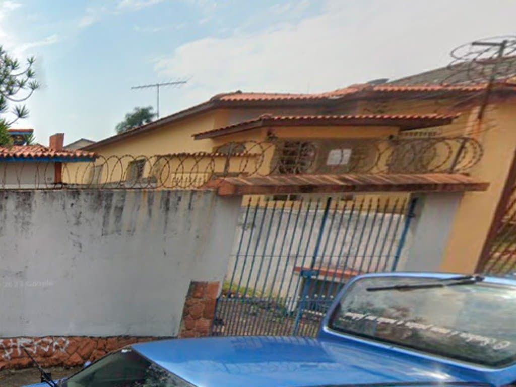 Foto 5 de 5: Casa em leilão em São Paulo - SP, bairro Vila Parque Jabaquara — Casa em Terreno 360 m² (Metrô Jabaquara) - Vila Parque Jabaquara - São Paulo - SP