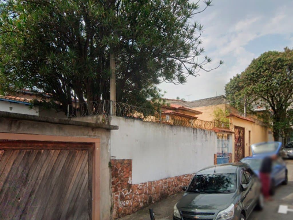 Foto 3 de 5: Casa em leilão em São Paulo - SP, bairro Vila Parque Jabaquara — Casa em Terreno 360 m² (Metrô Jabaquara) - Vila Parque Jabaquara - São Paulo - SP