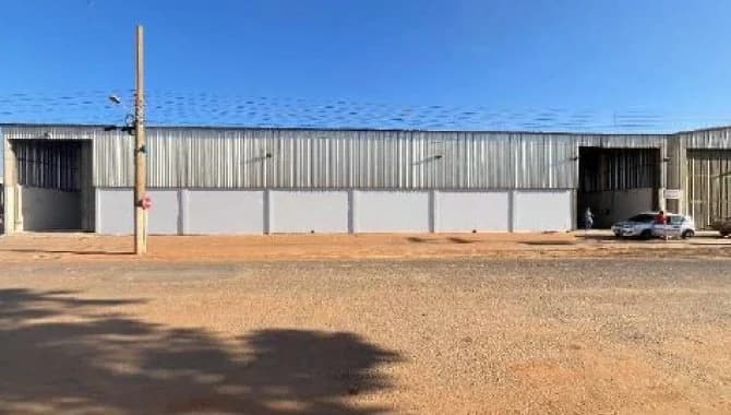 Comercial em leilão em Chapadão Do Sul - MS — Galpão Comercial 808 m² (Terreno 1.010 m²) - Polo Empresarial - Chapadão do Sul - MS