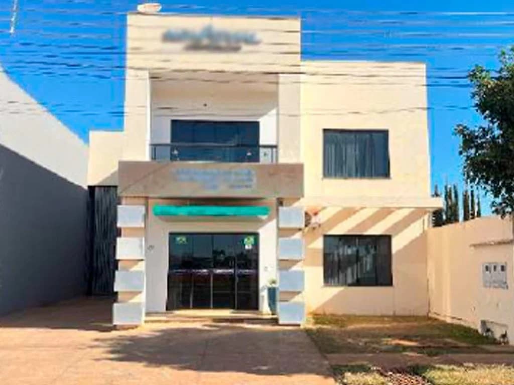 Foto 3 de 17: Comercial em leilão em Chapadão Do Sul - MS, bairro Centro — Imóvel Comercial 457 m² (com galpão e escritórios) - Centro - Chapadão do Sul - MS