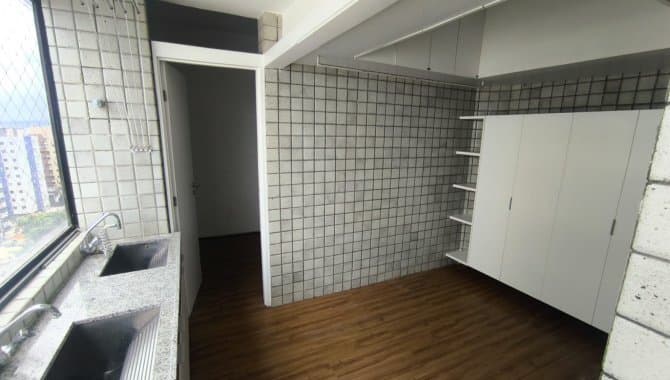 Foto 9 de 11: Apartamento em leilão em Jaboatão Dos Guararapes - PE, bairro Piedade — Apartamento 301 m² (03 vagas) - Piedade - Jaboatão dos Guararapes - PE
