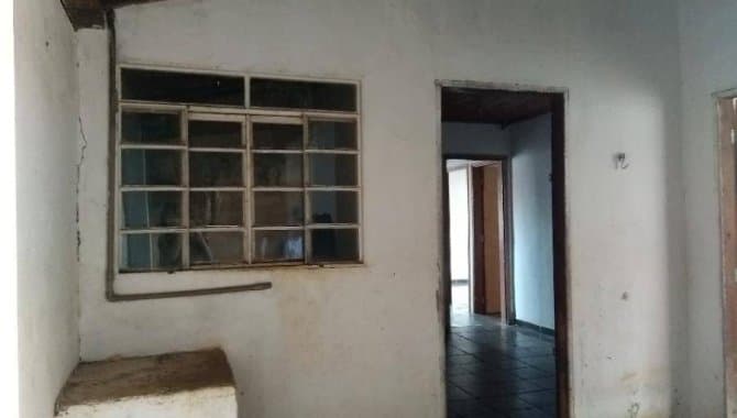 Foto 7 de 27: Casa em leilão em Agudos - SP, bairro Vila Santa Cecilia — Casa 84 m² - Vila Santa Cecilia - Agudos - SP