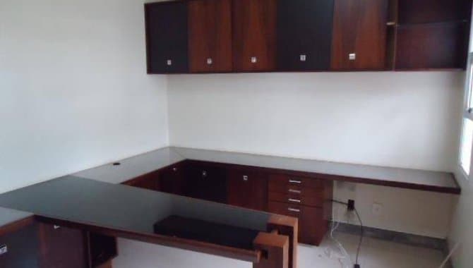 Foto 26 de 29: Casa em leilão em Aparecida De Goiânia - GO, bairro Jardins Viena — Casa em Condomínio 484 m² (01 vaga) - Cidade Vera Cruz - Jardins Viena - Aparecida de Goiânia - GO