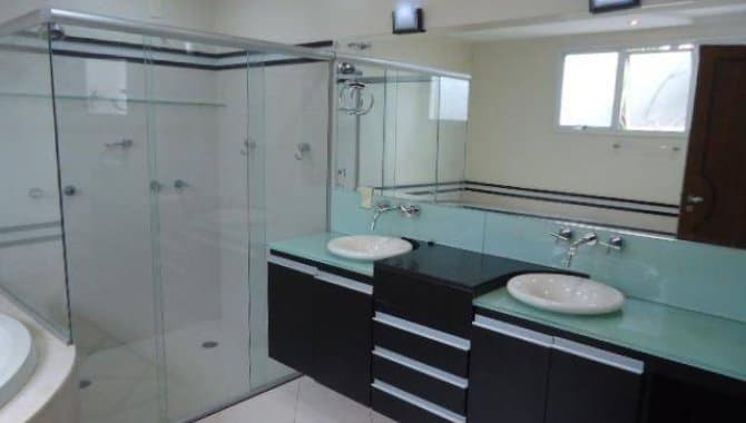 Foto 6 de 29: Casa em leilão em Aparecida De Goiânia - GO, bairro Jardins Viena — Casa em Condomínio 484 m² (01 vaga) - Cidade Vera Cruz - Jardins Viena - Aparecida de Goiânia - GO